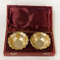 PAIR OF DISHES MARKED SILVER IN A BOX - 11 CMS (D) EACH