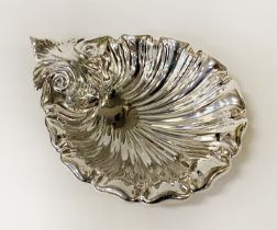 HM SILVER SHELL DISH BY LEE & WIGFULL 1917 - 14 CMS