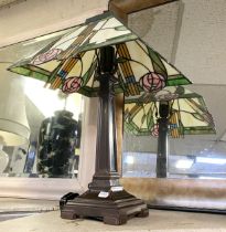 TIFFANY STYLE TABLE LAMP - BASE 45 CMS