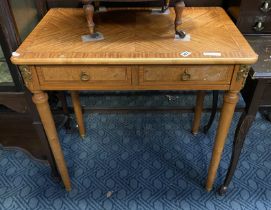 2 DRAWER FRENCH STYLE TABLE