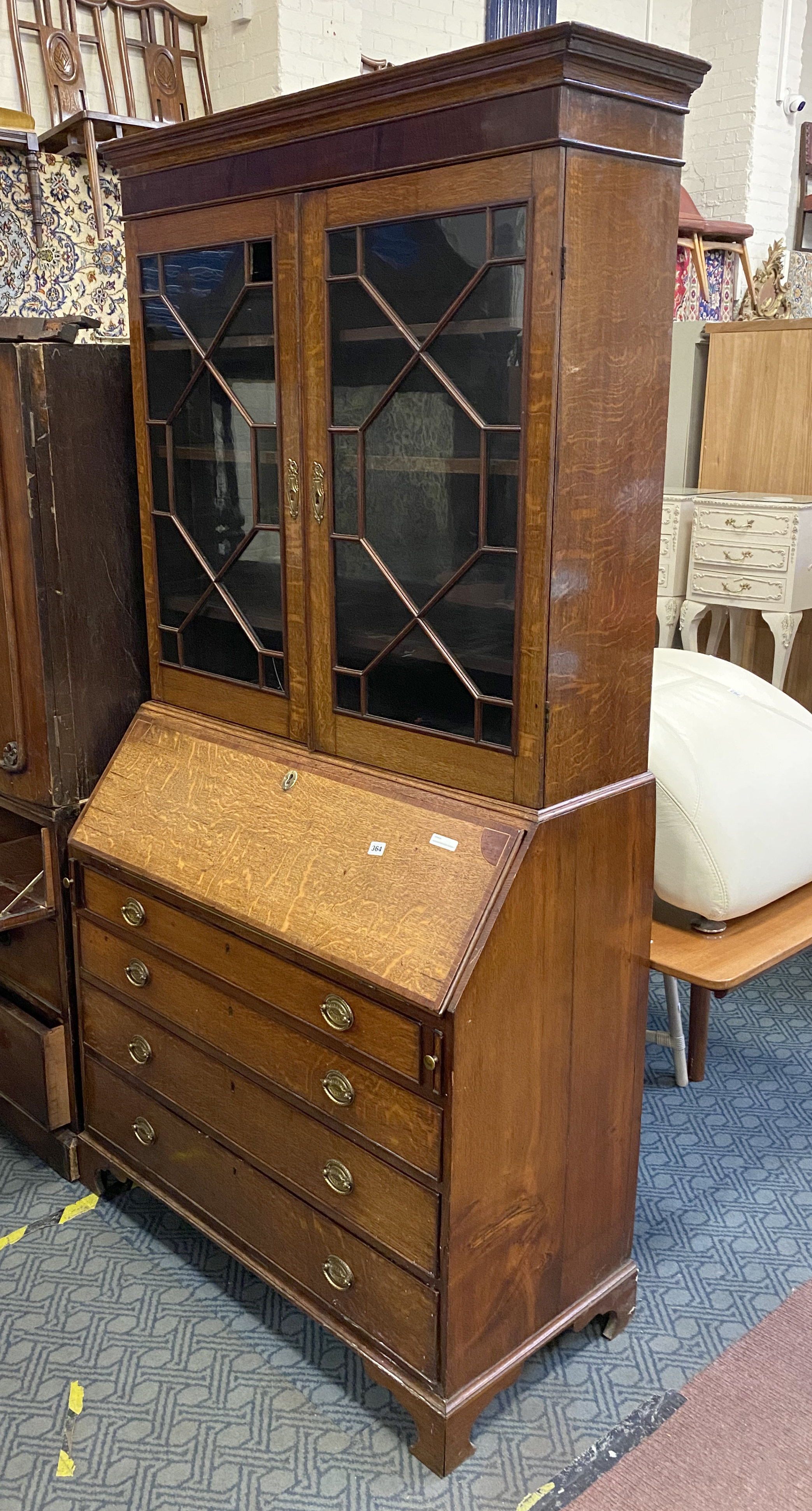 GEORGIAN MAHOGANY BUREAU BOOKCASE