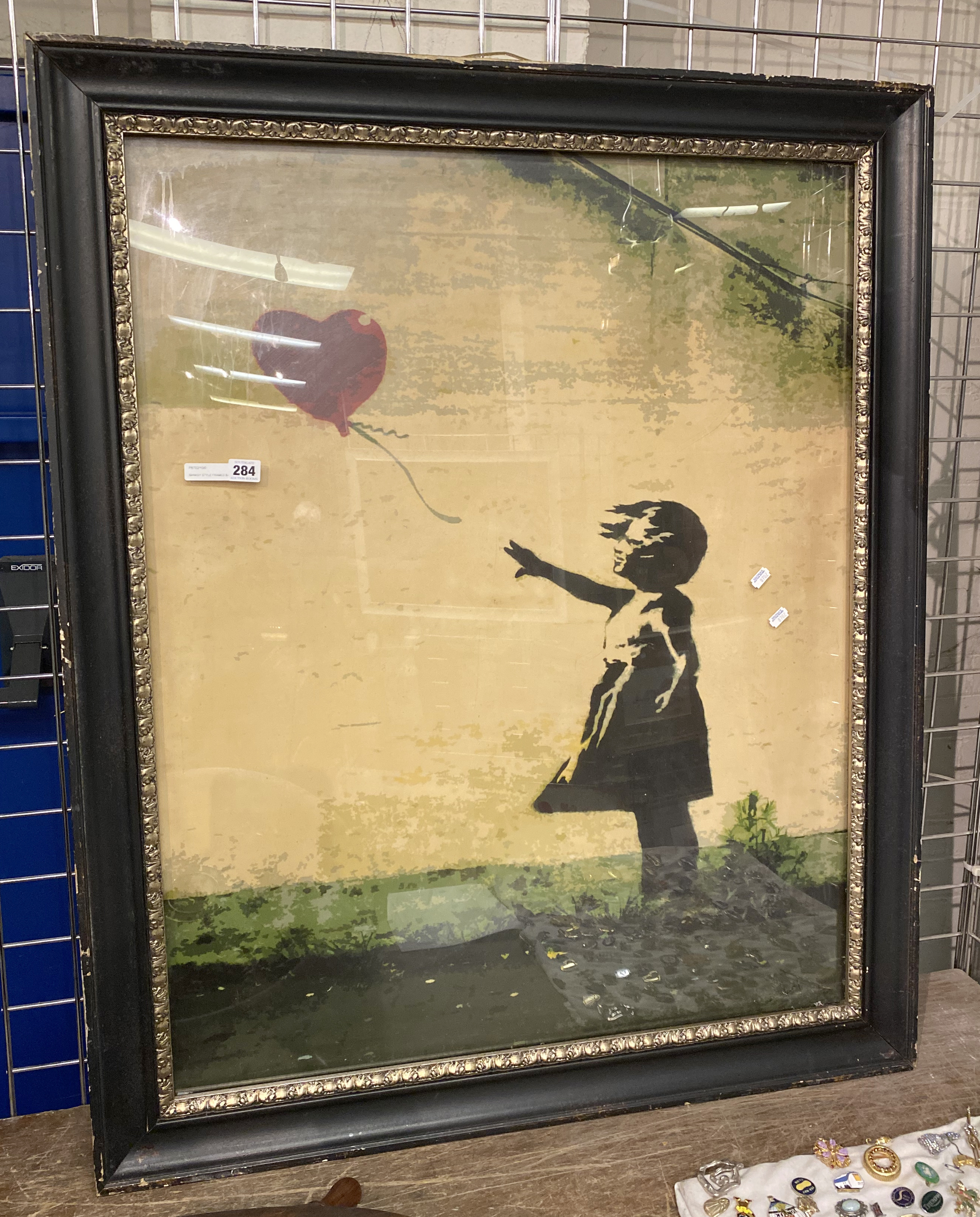 BANKSY STYLE FRAMED BALLOON GIRL PRINT