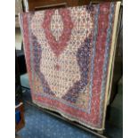 FINE NORTH WEST PERSIAN SAROUK RUG 235CMS X 135CMS