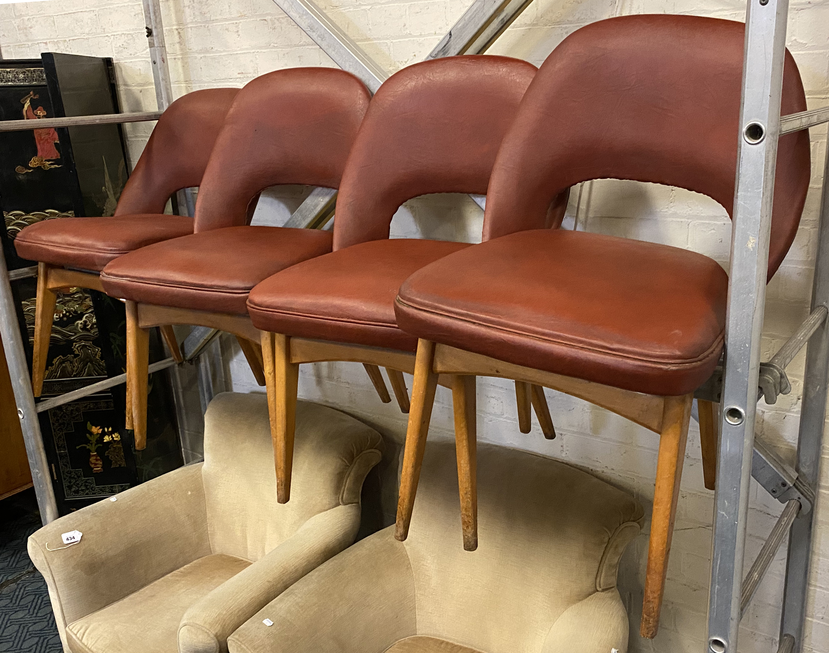 SET 4 RETRO CHAIRS