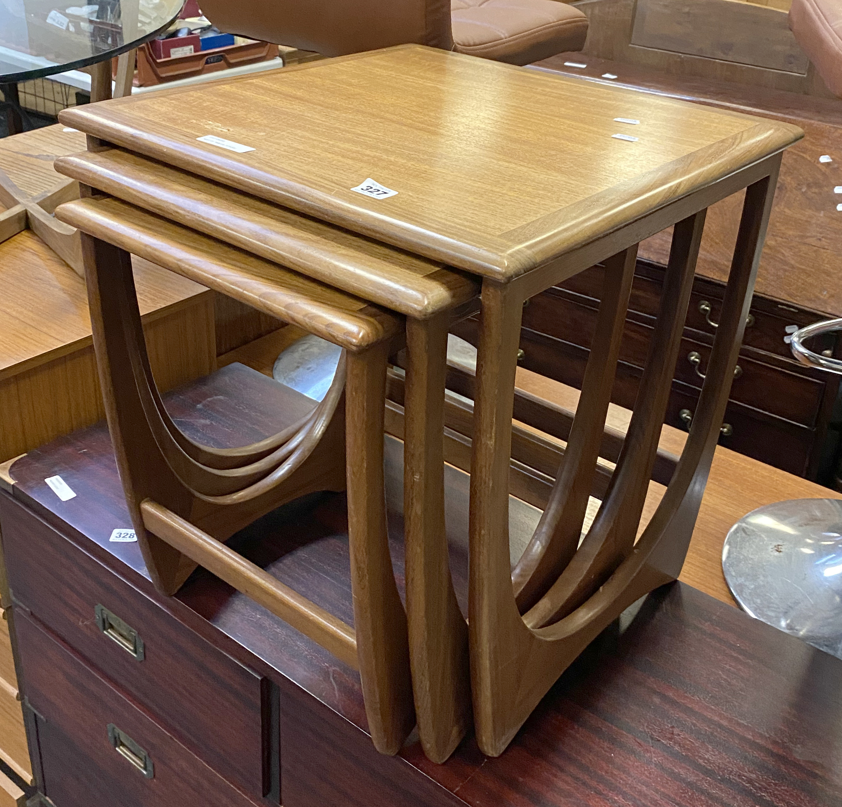 NEST OF TABLES - G PLAN