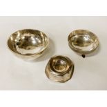 H/M SILVER DISHES & A H/M SILVER ASHTRAY 11 IMP OZS APPROX