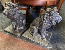 PAIR OF XXL GOLDEN LIONS