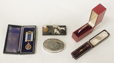 INTERESTING COLLECTION INCL SNUFF BOX