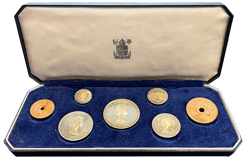 Rhodesia and Nyasaland, Elizabeth II (1952-64), silver and bronze proof 7-coin Set, 1955, consisting - Image 2 of 2