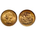 g Elizabeth II (1952-2022), gold Sovereign, 1967, young laureate head right, MG on truncation for