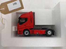 Universal Hobbies Iveco Stralis Red - VGC - Box slight wear