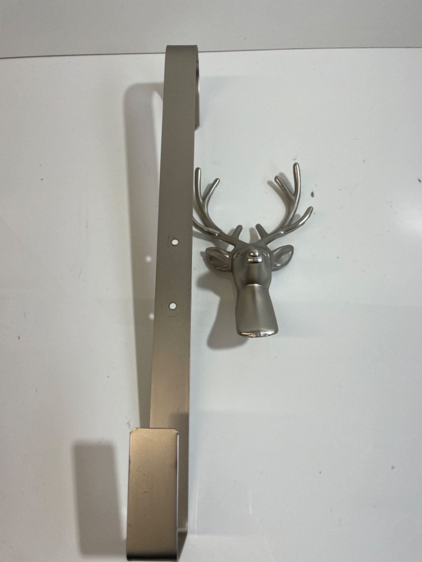 Mr Crimbo Christmas Reindeer Wreath Hanger Silver Metal Over Door Decorations Hook 3D Design Antler - Image 2 of 3