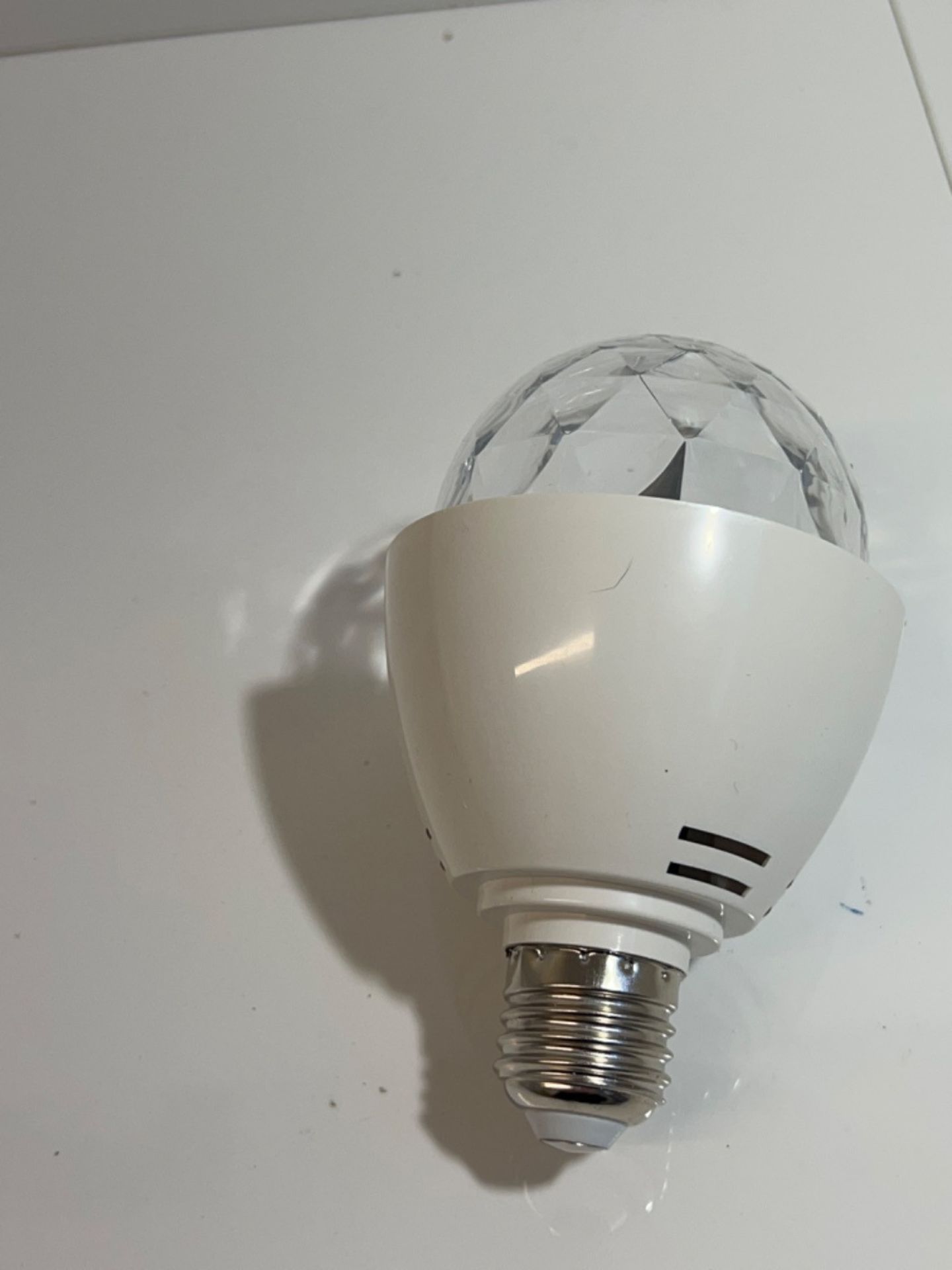 MSC LED E27 - Disco Ball Light Rotating Multi-Coloured Lightbulb Edison Screw Fitting E27 - Image 2 of 3