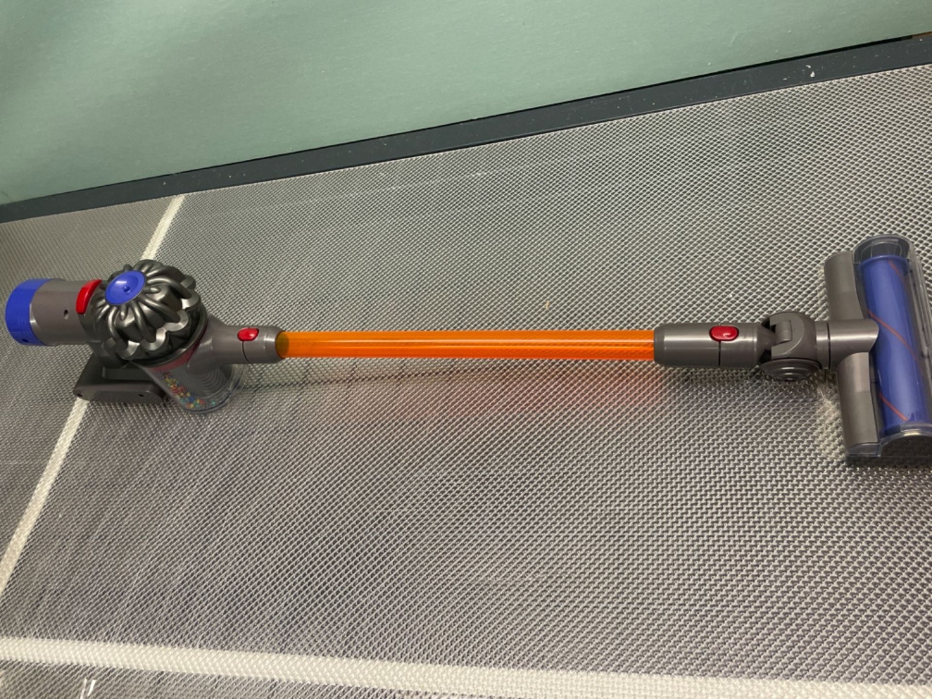 Casdon Dyson Toys. Cordless Vacuum Cleaner. Purple and Orange Interactive Toy Replica with Real Fun - Image 3 of 3