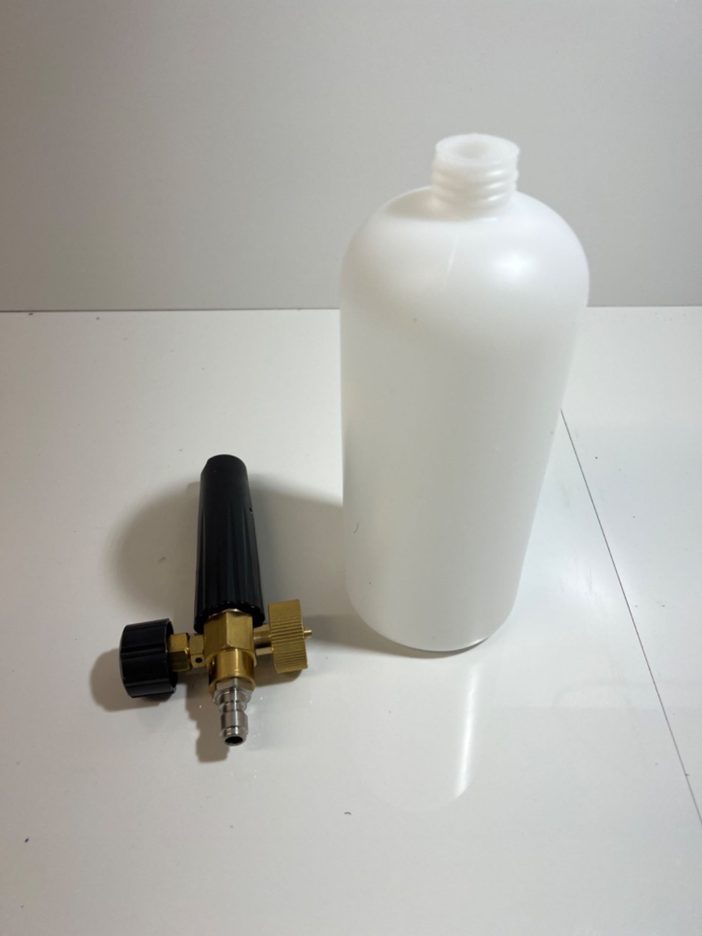 Tebery Adjustable Foam Lance 1L Bottle Snow Foam Nozzle Injector Soap Foamer for Pressure Car Washe - Image 3 of 3