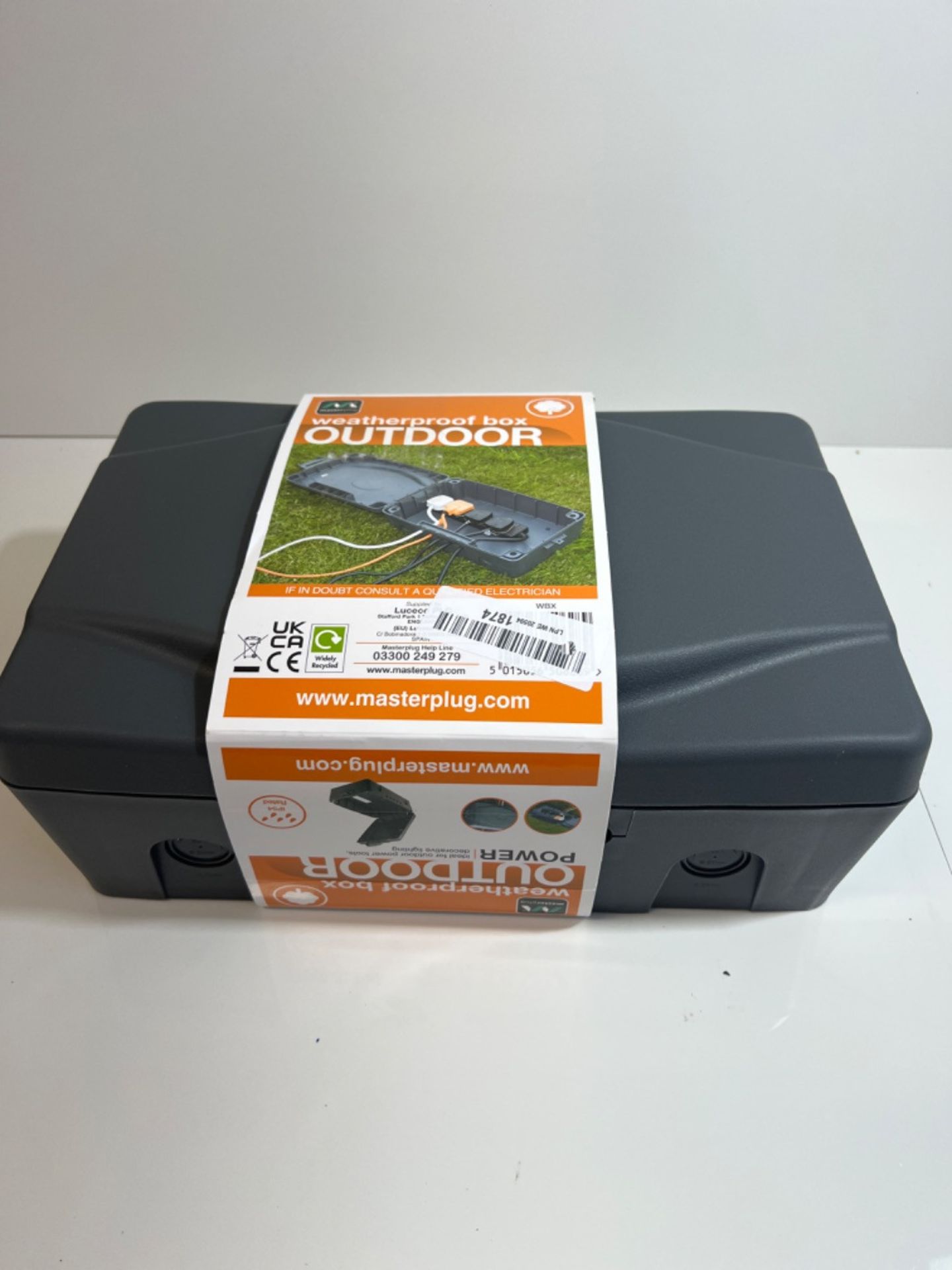 Masterplug WBX-MS Weatherproof Electric Box for Outdoors, 345 x 220 x 126.5 mm, Grey - Image 2 of 3