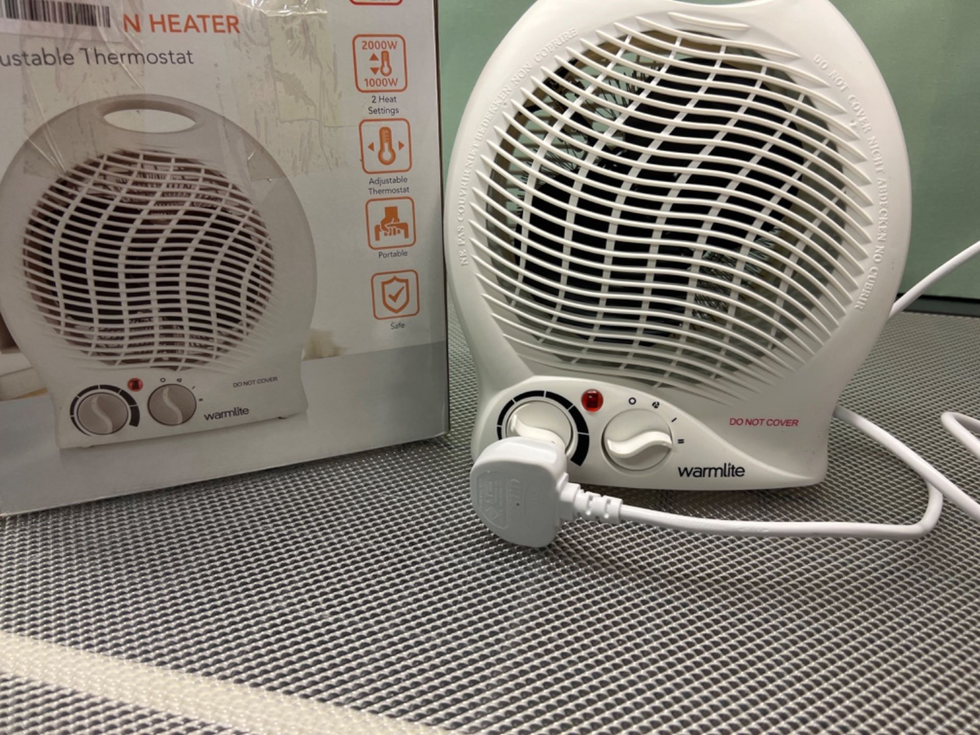 Warmlite WL44002 Thermo Fan Heater with 2 Heat Settings and Overheat Protection, 2000W, White - Image 3 of 3