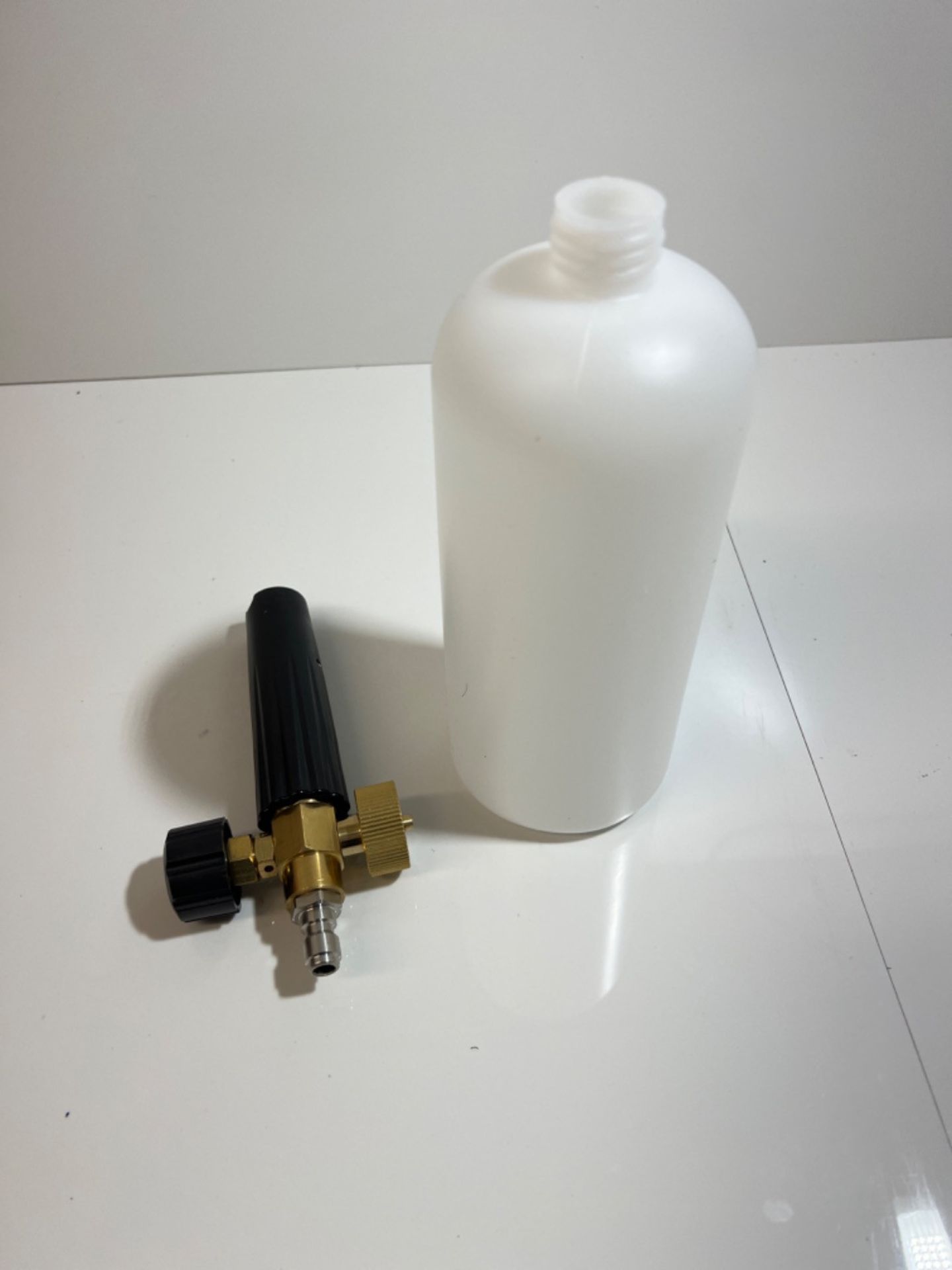 Tebery Adjustable Foam Lance 1L Bottle Snow Foam Nozzle Injector Soap Foamer for Pressure Car Washe - Image 2 of 3