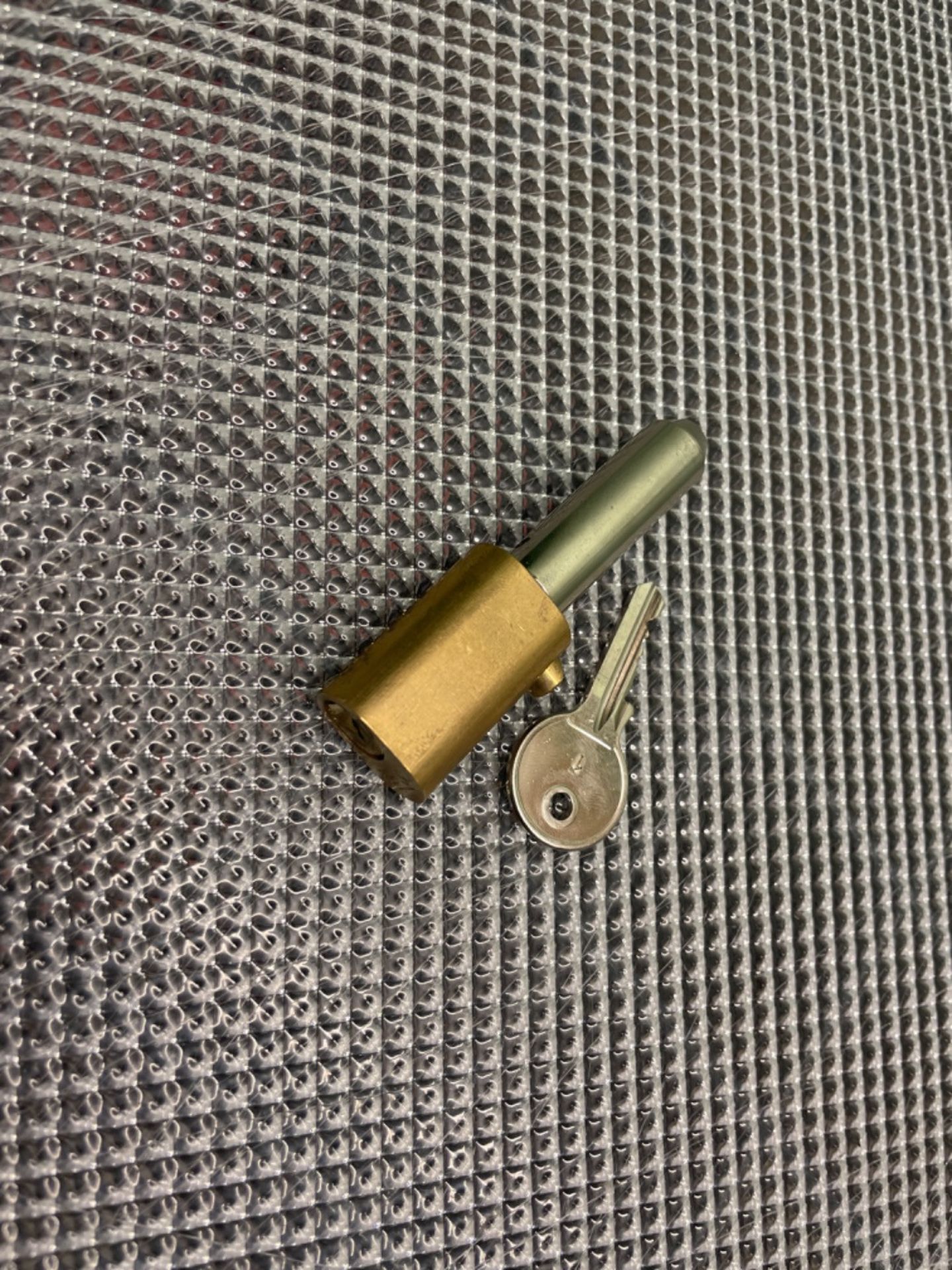 Sterling BL01 KA Bullet Lock - Keyed Alike, Brass - Image 3 of 3
