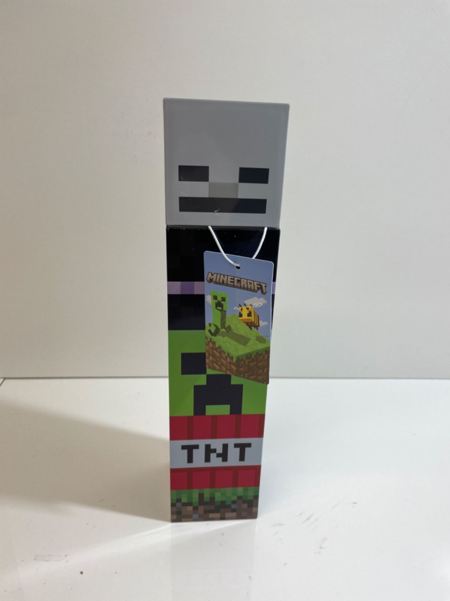 Minecraft - Square Plastic Water Bottle - Pixel Creepers - Video Game Kids Water Bottle - 650ml Gif - Image 3 of 3
