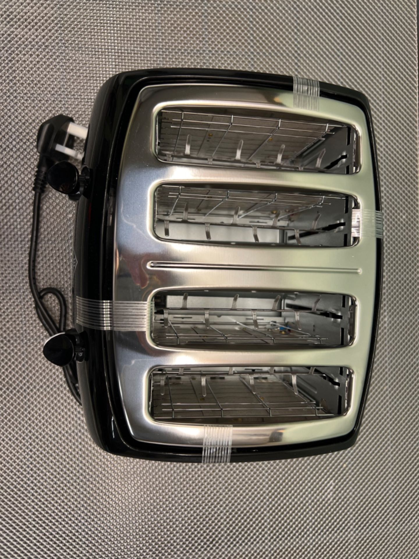 Russell Hobbs Textures 4 Slice Toaster (Extra Wide Slots, 6 Browning levels, Frozen, cancel & rehea - Image 2 of 3