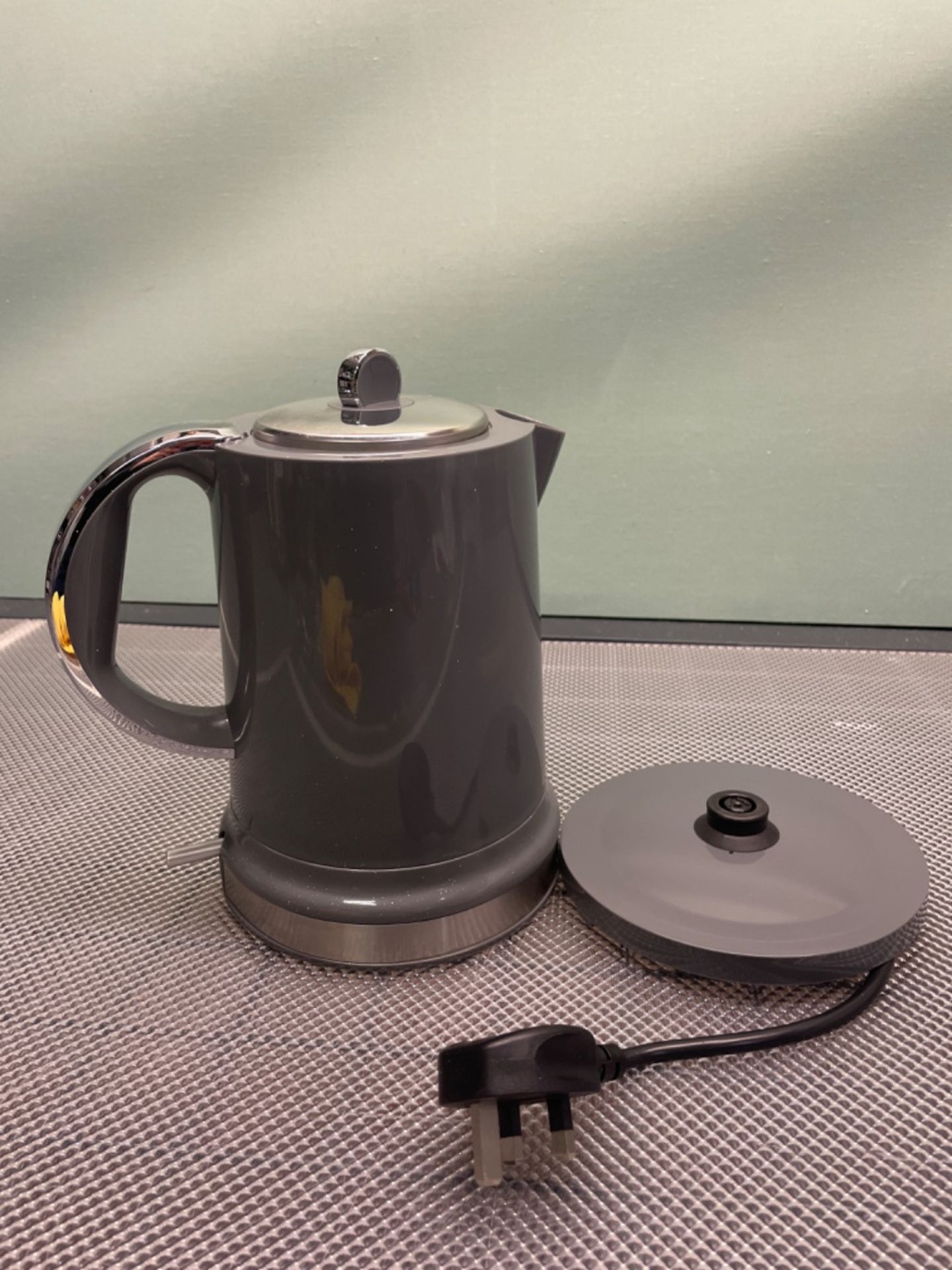 Tower T10049GRP Belle Jug Kettle with Rapid Boil, 1.5 Litre, 3000 W, Graphite - Image 2 of 3