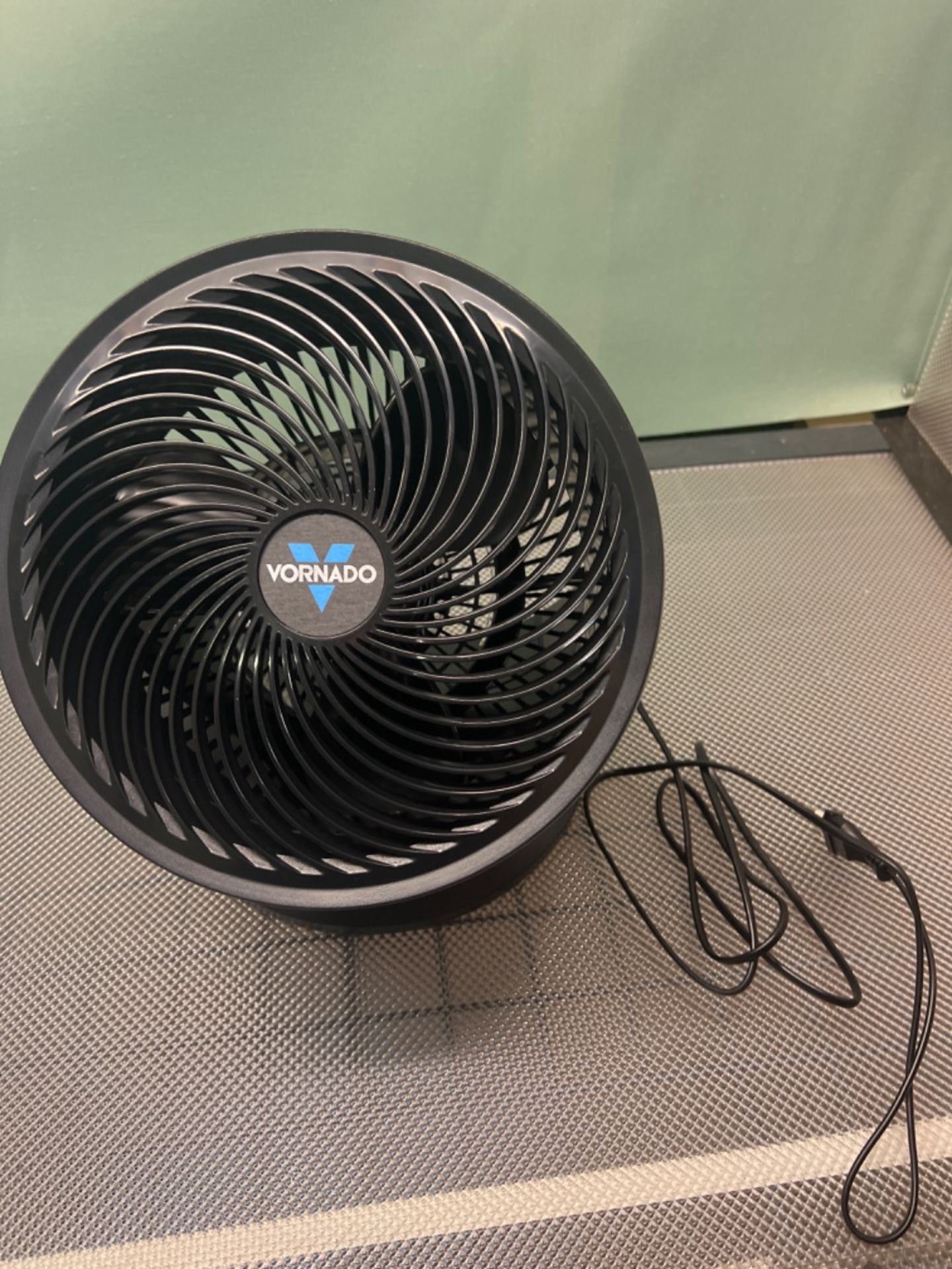 Vornado 633 Room Ventilator , Black - Image 2 of 3