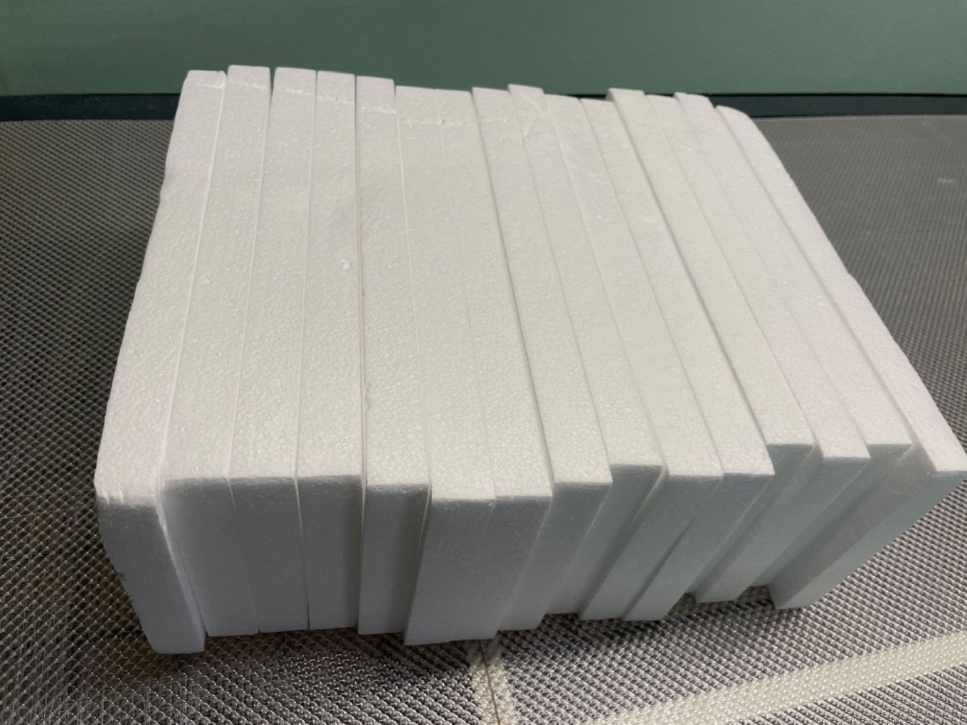 Aselected 15Pcs Styrofoam Blocks For Porject 30 X 15 X 2.5Cm Polystyrene Craft Foam Blocks For Scul - Image 2 of 3