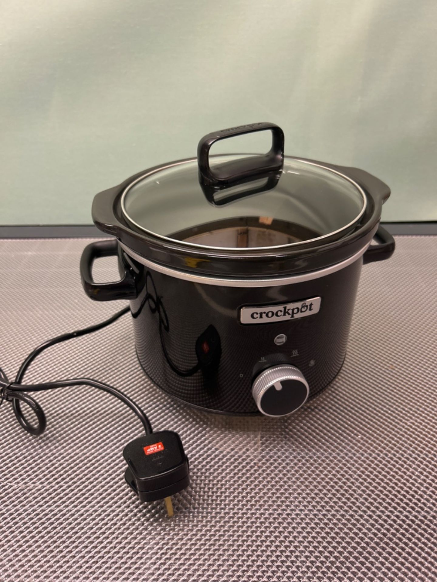Crockpot Slow Cooker | Removable Easy-Clean Ceramic Bowl | 2.4 L (1-2 People | Energy Efficient | B - Image 2 of 3