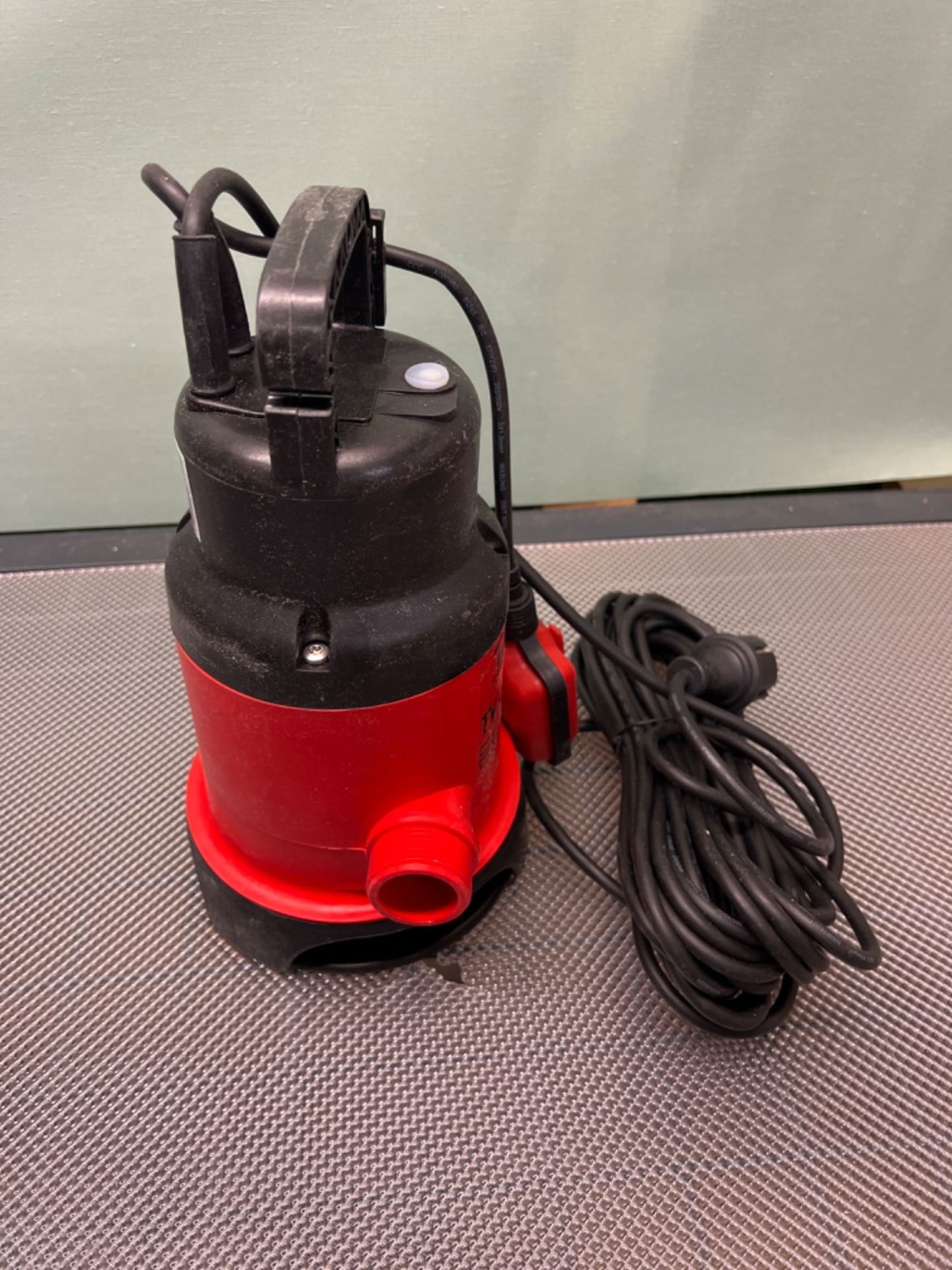 T.I.P. 30261 Dirty Water Submersible Pump TVX 12000 - Image 2 of 3