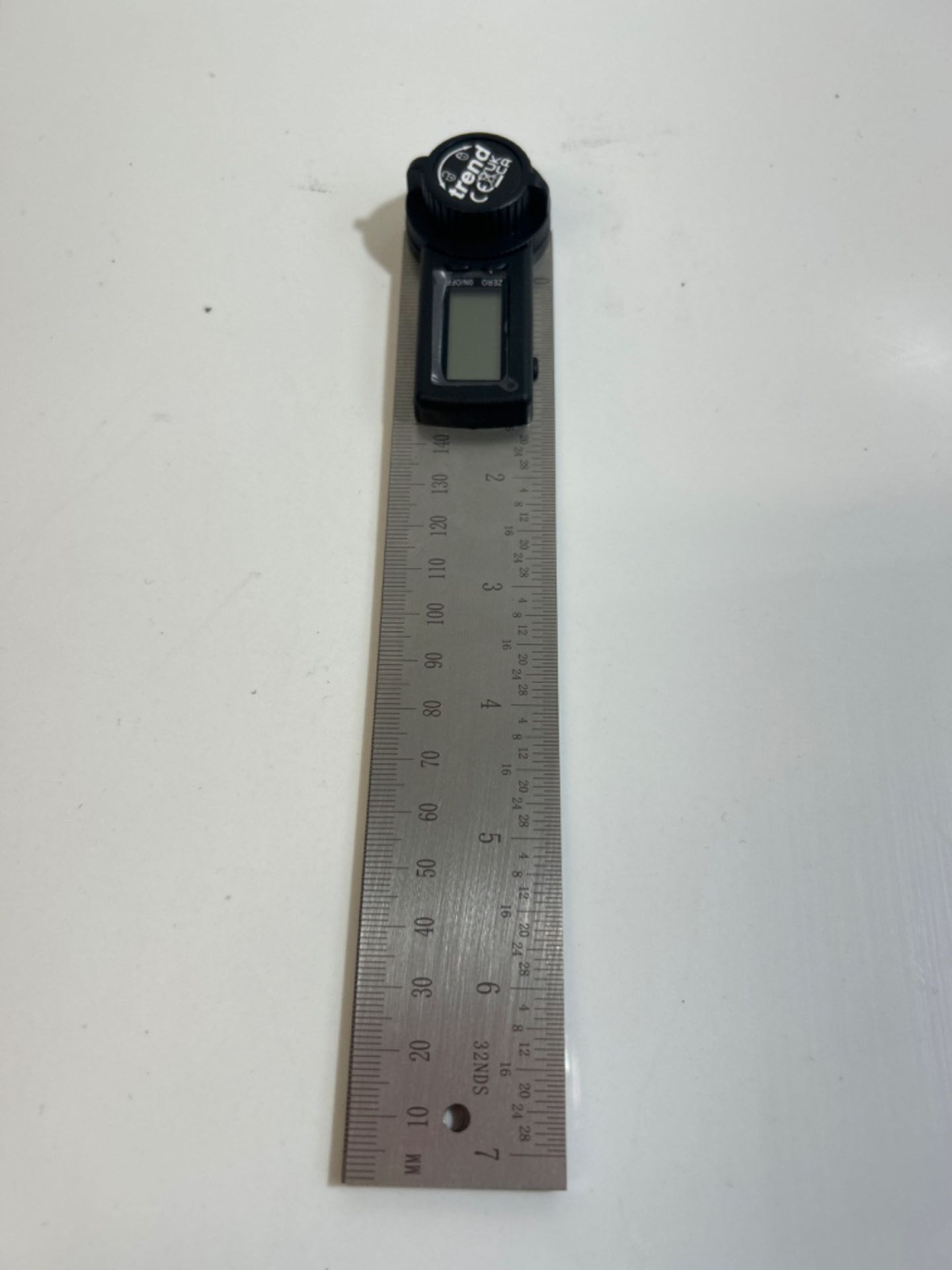Trend 7 inch Digital Angle Finder Ruler, Precise Internal & External Measurements, DAR/200 - Image 2 of 3