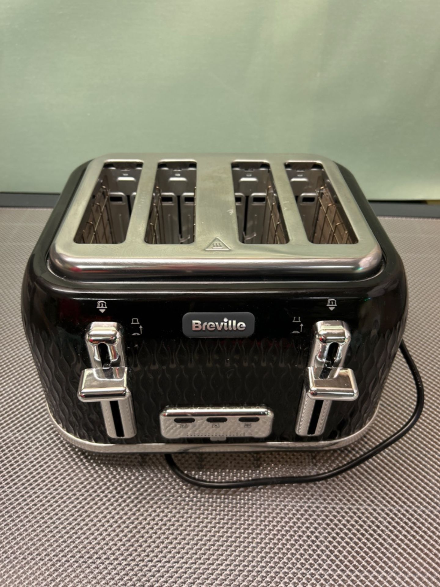 Breville Curve 4-Slice Toaster with High Lift and Wide Slots | Black & Chrome [VTT786] - Image 2 of 3