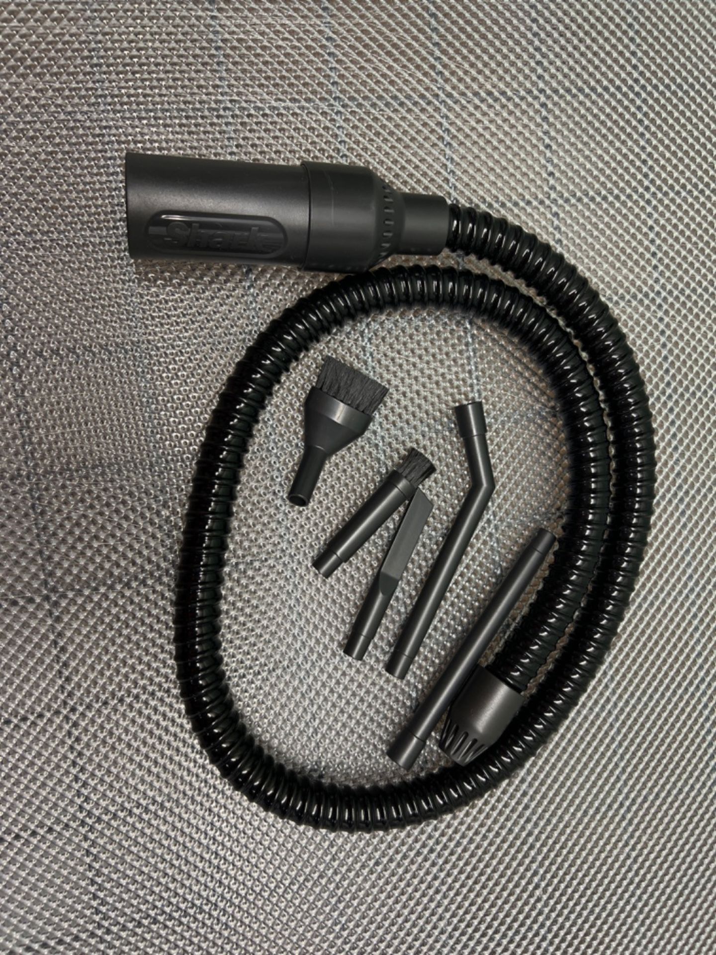 Shark Car Detail Kit [XHMCR380EUK] Official Accessory Compatible with Selected Shark Vacuum Cleaner - Image 3 of 3