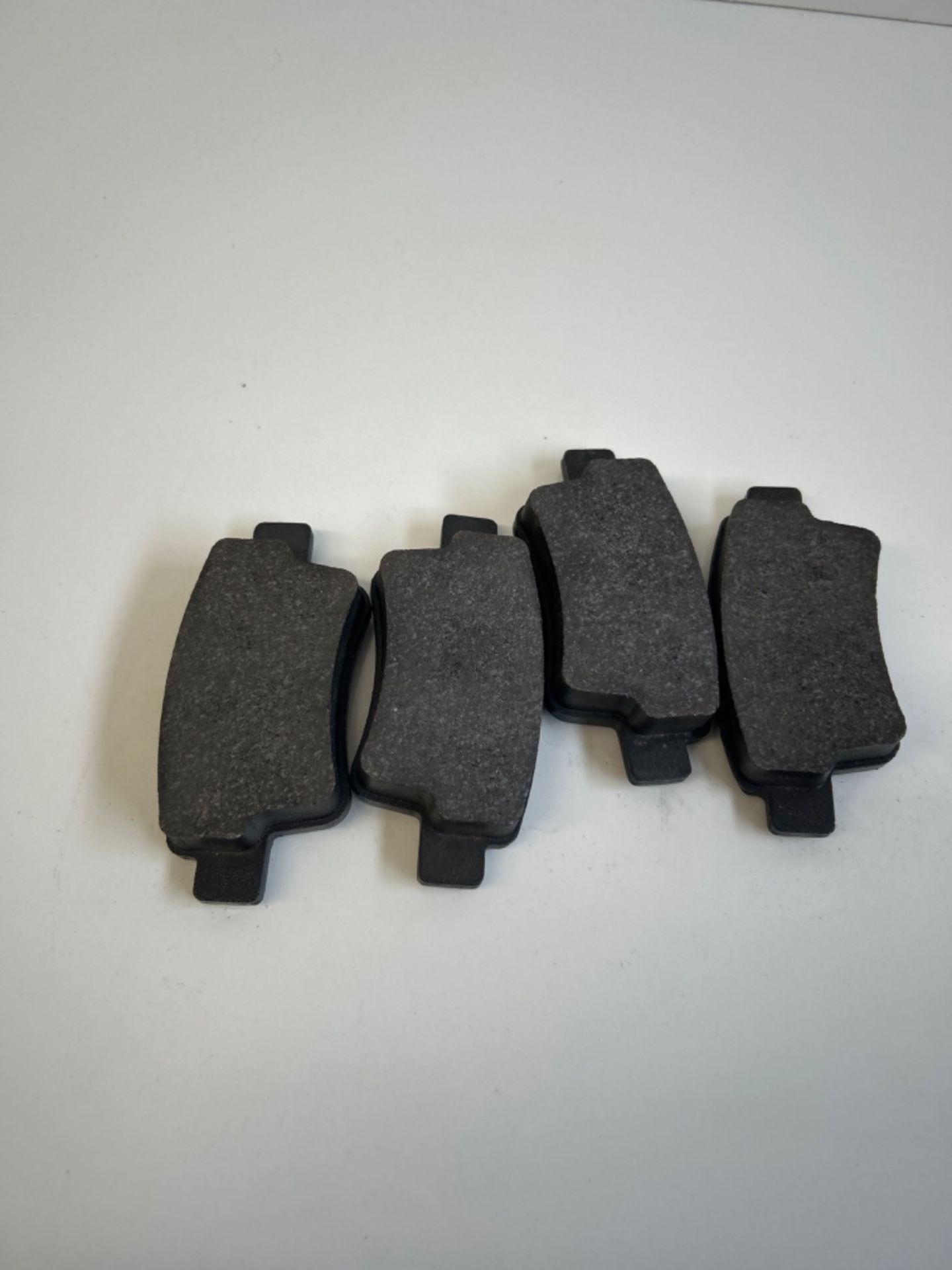 febi bilstein 16880 Brake Pad Set with fastening material, 1 unit - Image 2 of 3