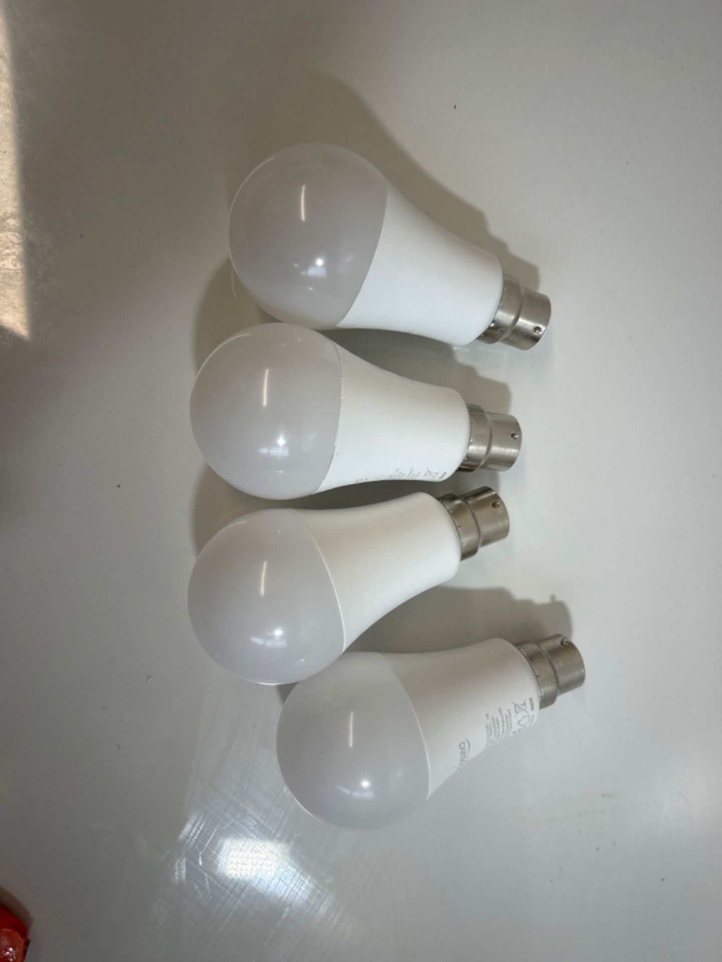 OHMAXX Smart Bulb, Smart Light Bulbs,APP Contsrol, Smart WiFi Multicolor LED Bulb 8W (75W Equivalen - Image 3 of 3