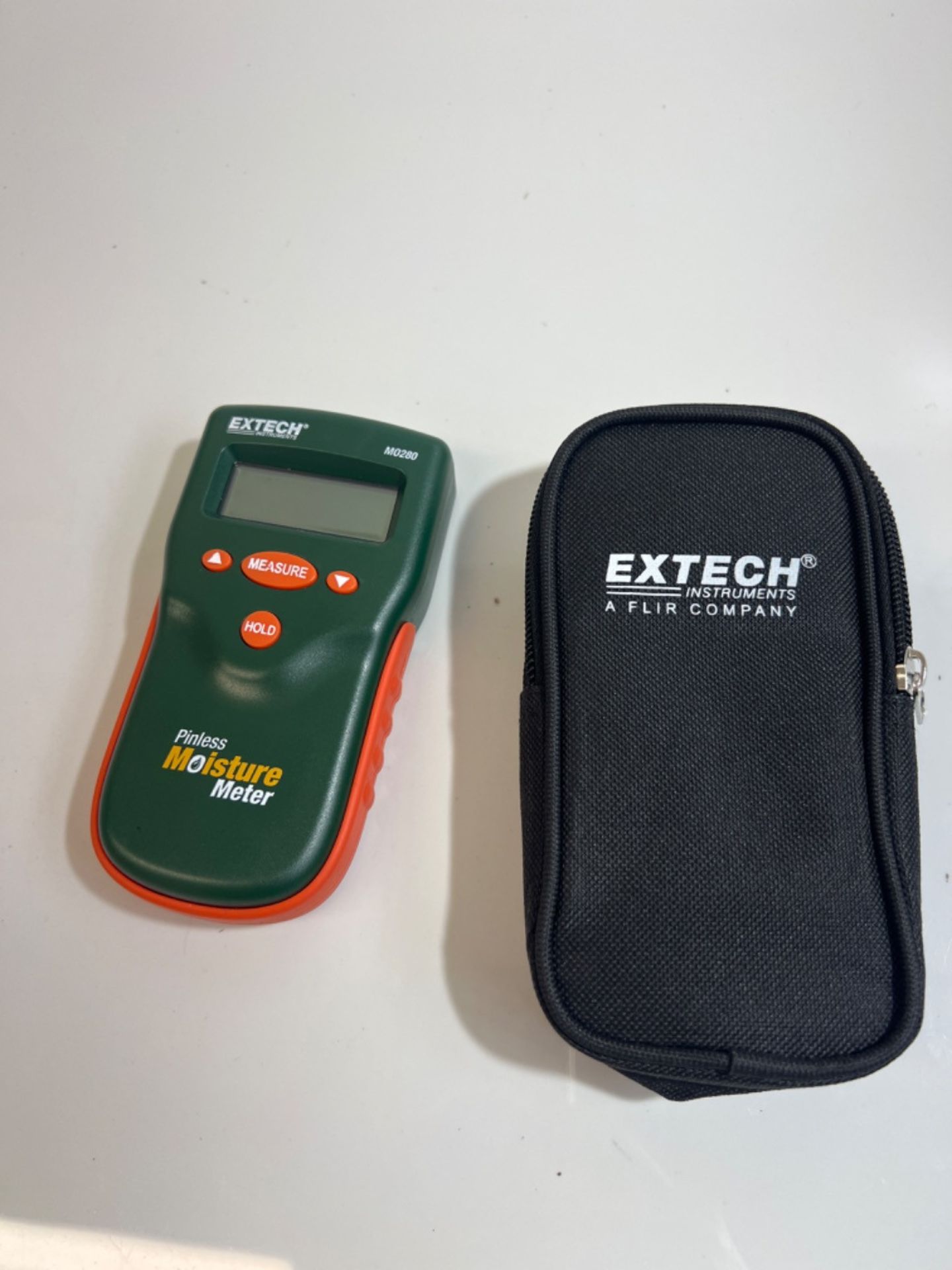 Extech Instruments MO280 Pin Less Moisture Meter - Image 3 of 3