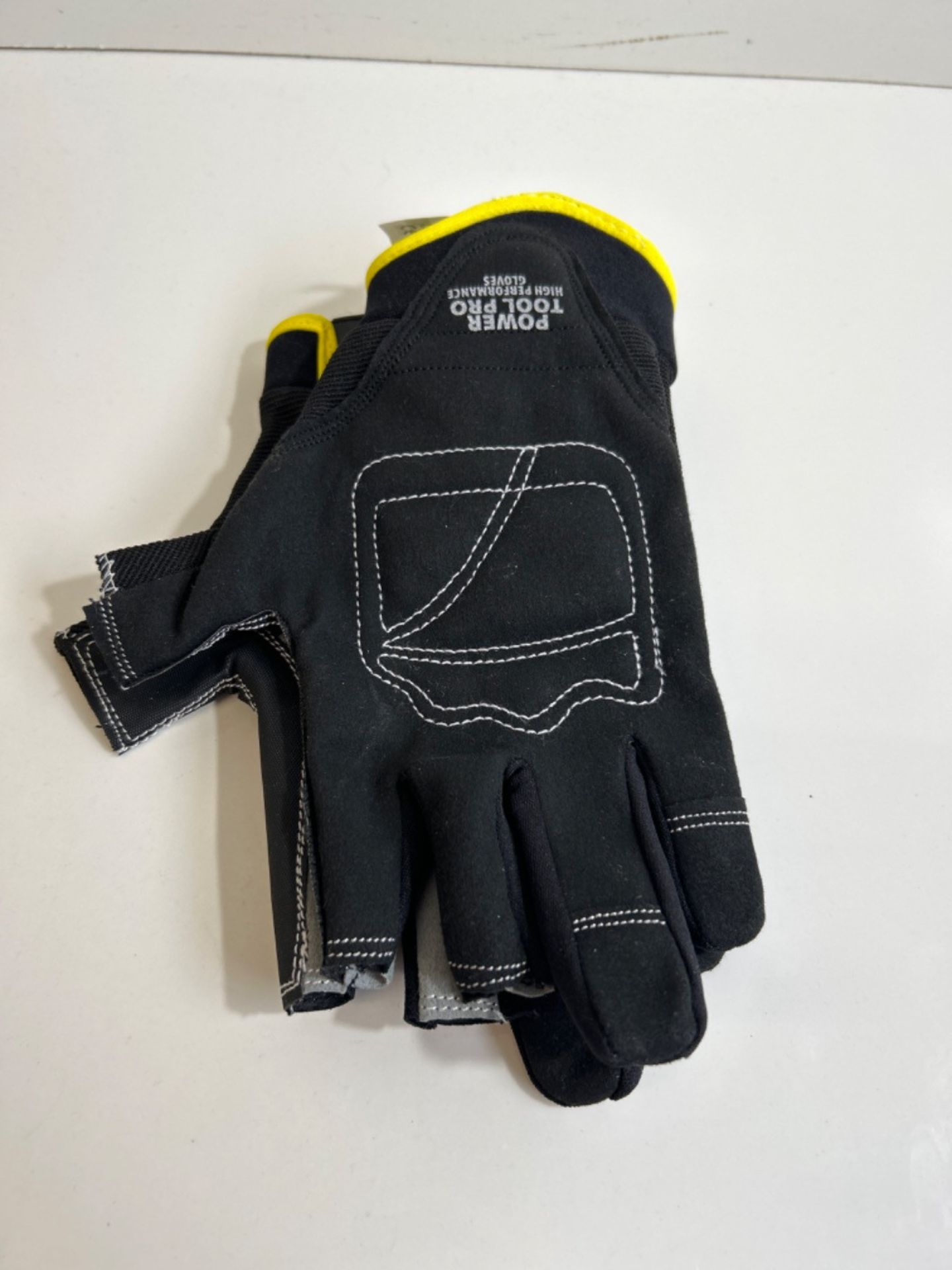 Portwest A740 Powertool Pro - High Performance Glove Black, Medium - Image 3 of 3