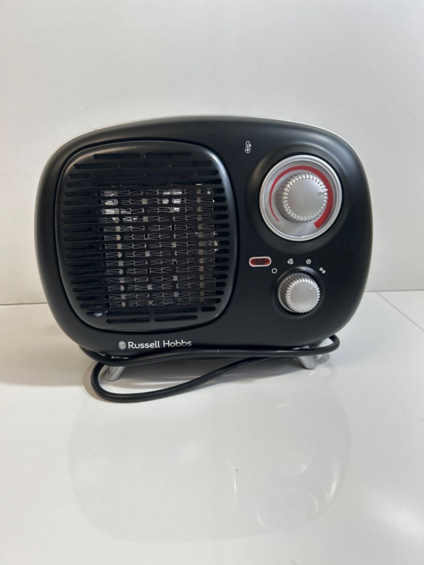 Russell Hobbs RHRETPTC2001B 1.5KW Retro Portable Ceramic Electric Heater in Black, 2 Heat Settings, - Image 2 of 3