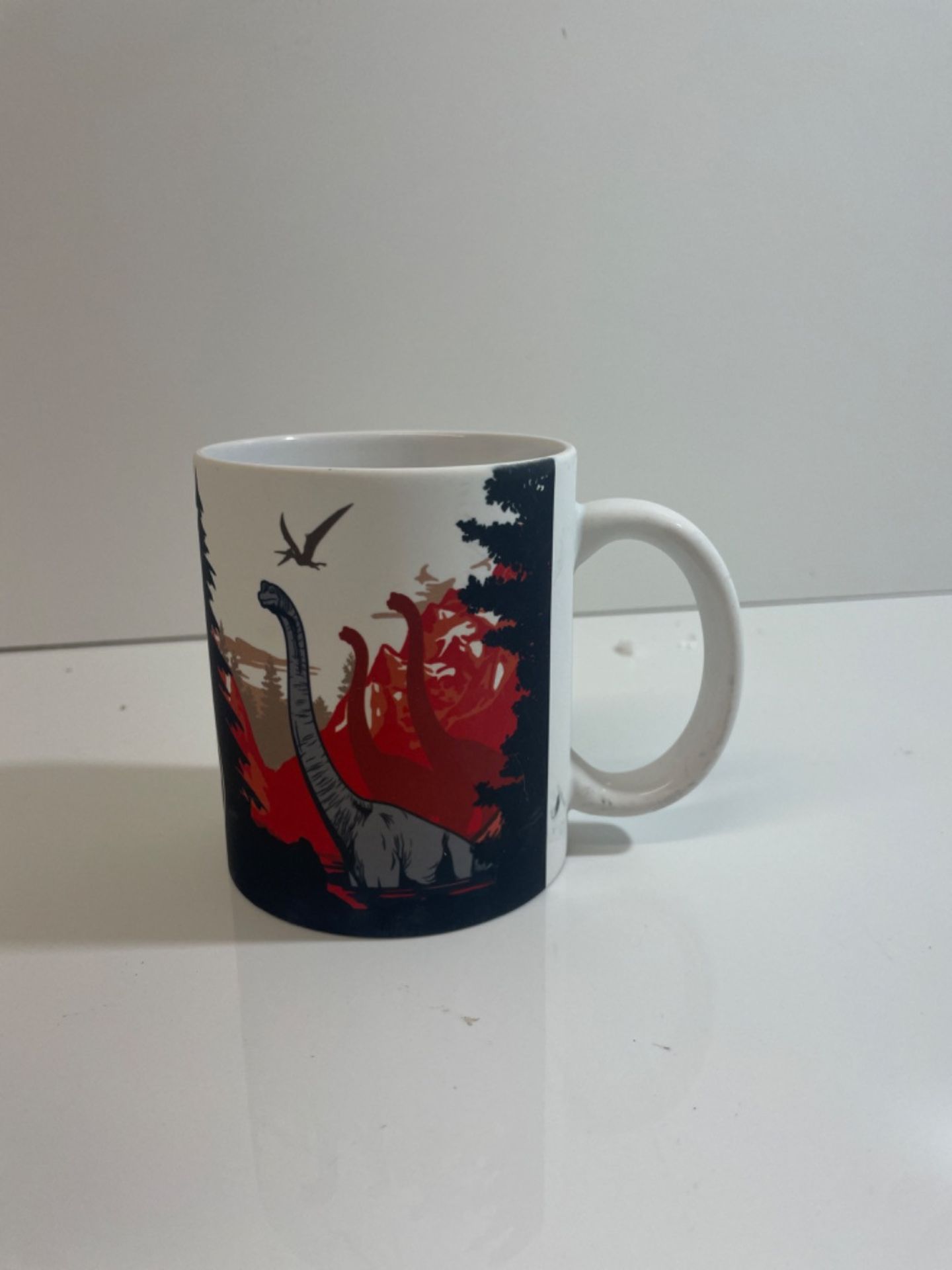 ABYSTYLE Jurassic Park Jurassic World National Park Mug - Image 2 of 3