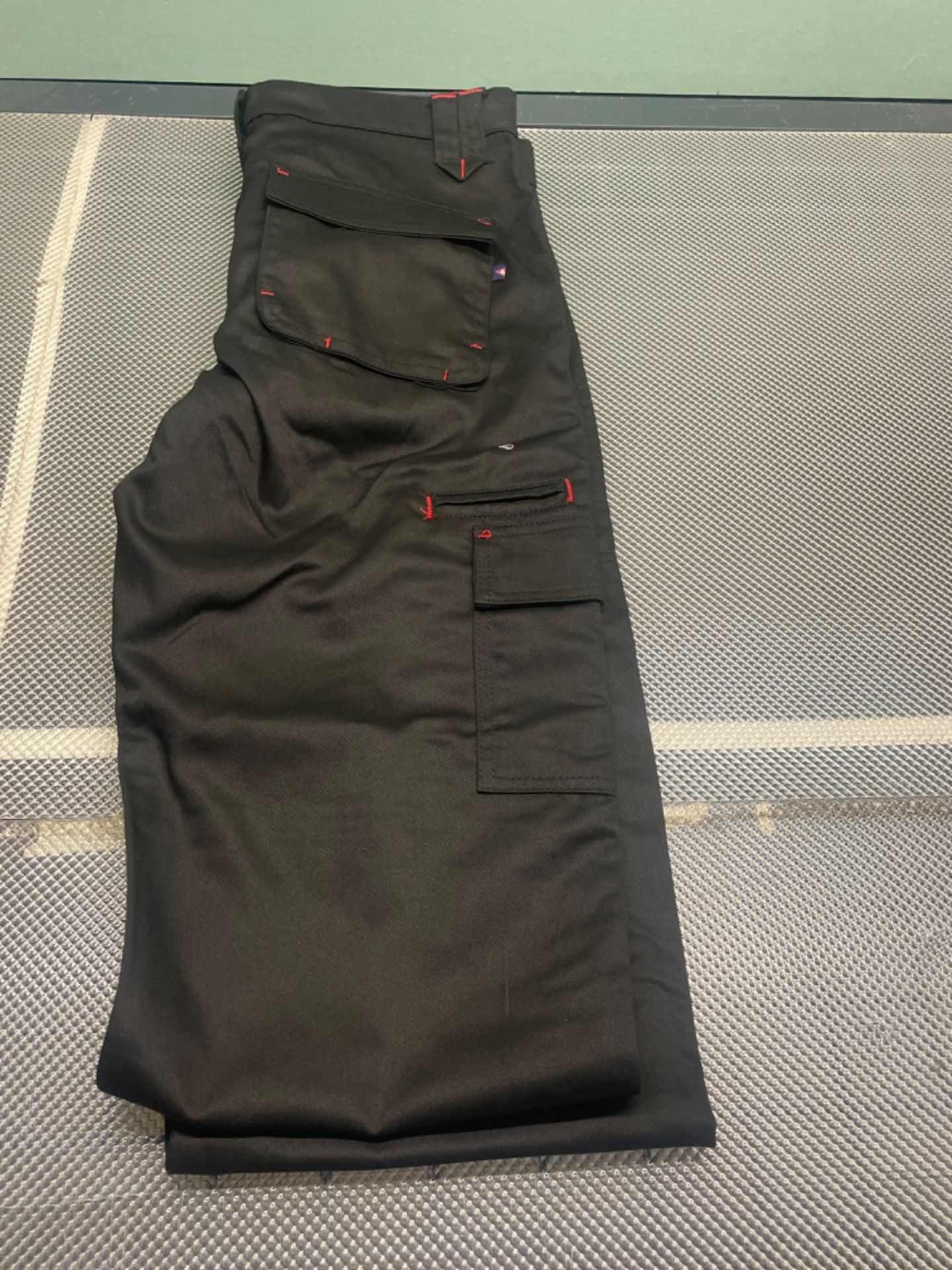 Lee Cooper Workwear Mens Multi Pocket Easy Care Heavy Duty Knee Pad Pockets Safety Work Cargo Trous - Image 3 of 3