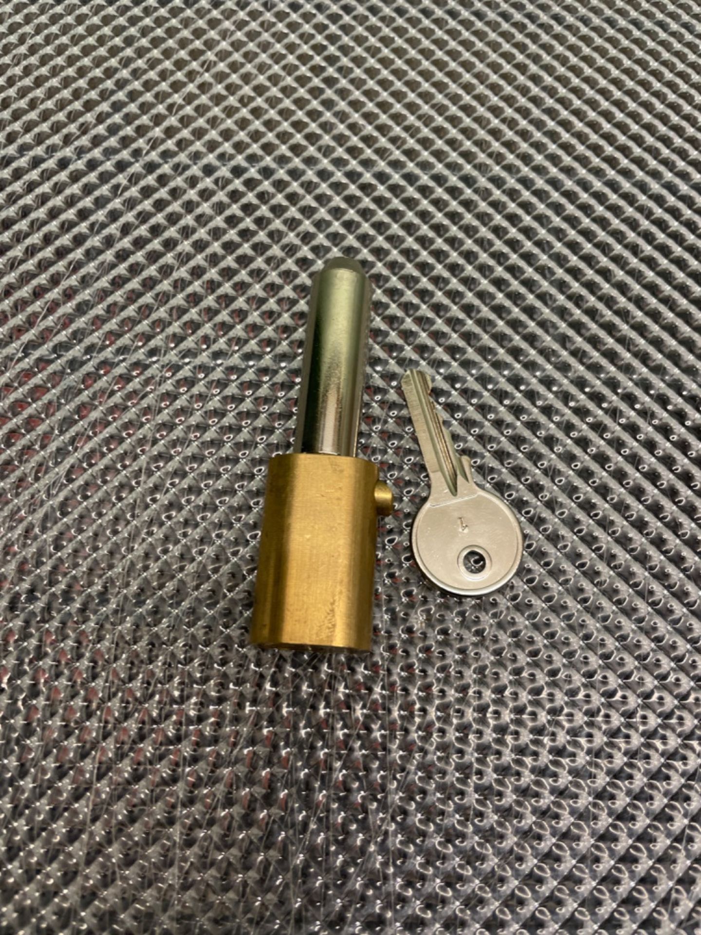 Sterling BL01 KA Bullet Lock - Keyed Alike, Brass - Image 2 of 3