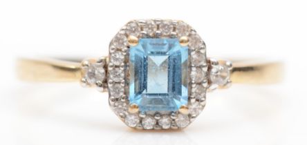 A 9ct gold aquamarine and cubic zirconia cluster ring,
