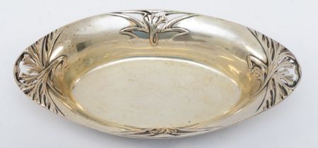 A German 800 standard silver oval bowl, by Posen, 22 x 12 x 3.5cm, 125gm