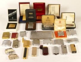 A collection of pocket cigarette lighters, petrol and gas examples, makers to include Ronson, Mosda,