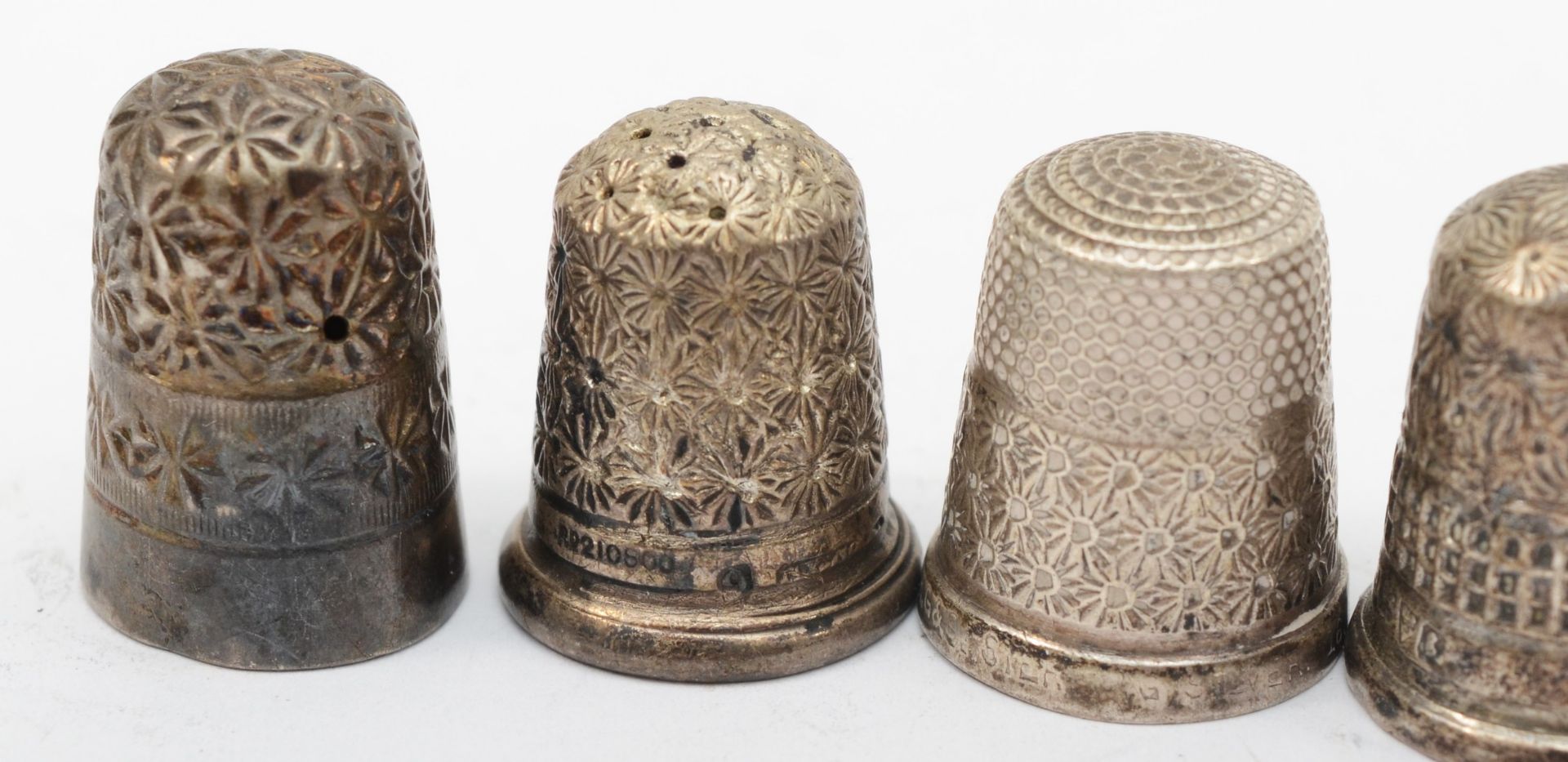 Ten various silver thimbles to include two Charles Horner examples, Chester 1902 and 1905, 46gm. - Image 2 of 2