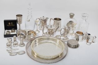 A group of silver items to include a Victorian bell bottomed pepper pot, London 1901, 7.5cm,