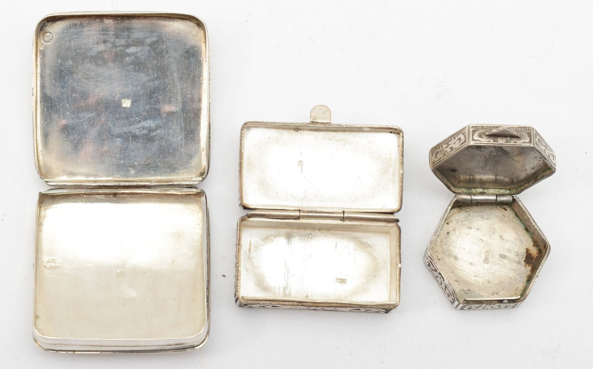 A mid 20th century Dutch .835 silver rectangular pill box, 4.5cm, together with two Lebanese - Image 2 of 2