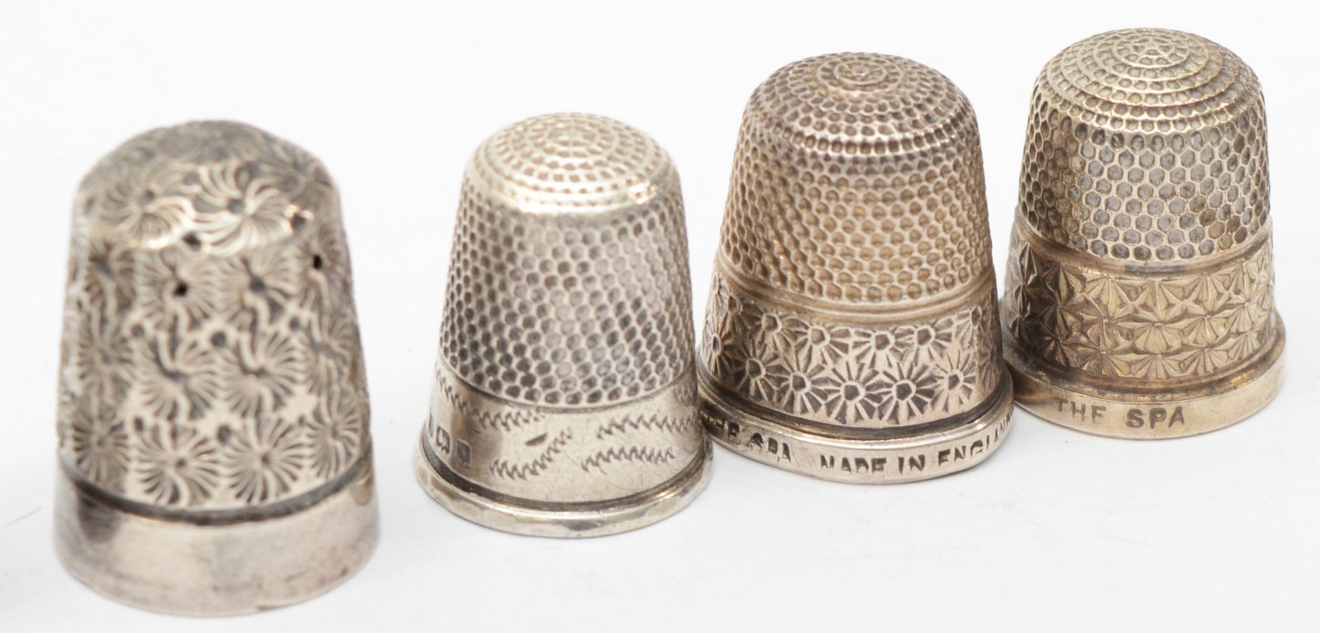 Nine silver thimbles to include a Charles Horner number 6 example, Chester 1894, 41gm. - Image 2 of 2