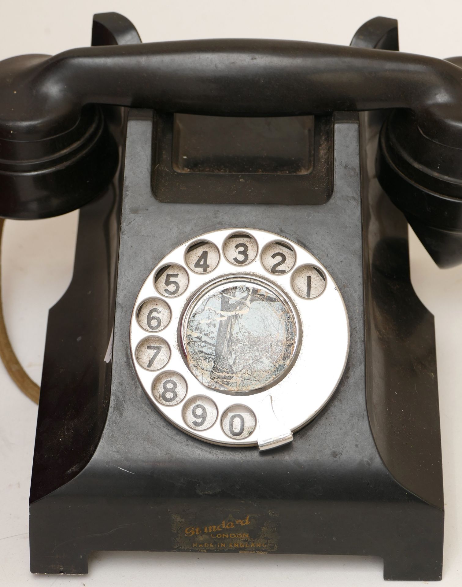 A mid 20th century countertop set of scales by Berkel of London, together with a solid cast iron, - Image 2 of 3