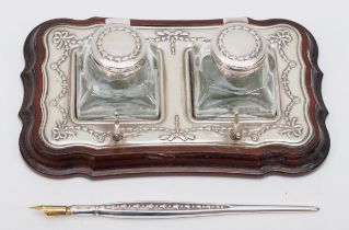 A cased silver mounted pen stand and twin inkwell, by Carr's of Sheffield Ltd, Sheffield 1994,